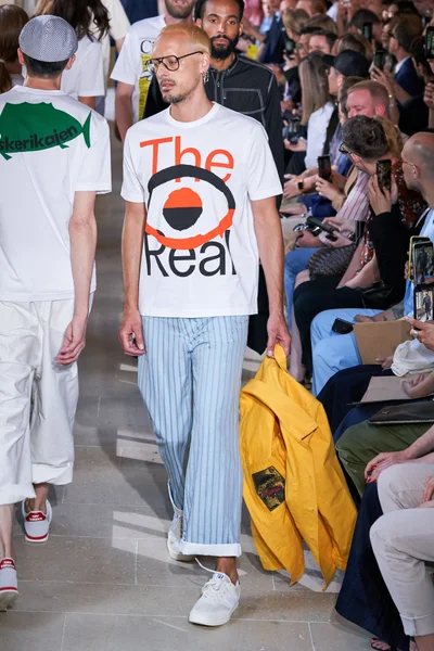 Look 56
